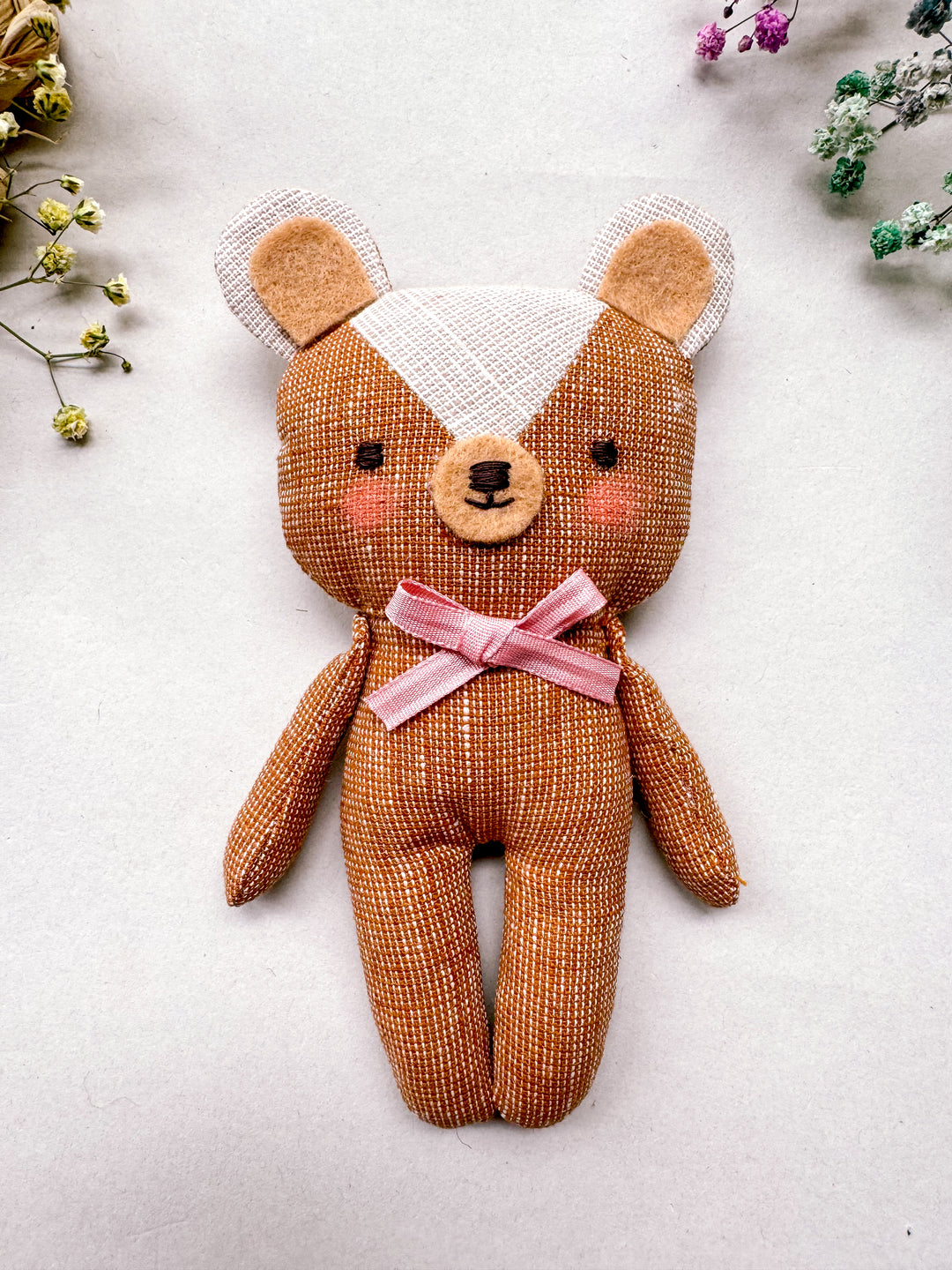 Free Sweet Bear doll pattern and tutorial